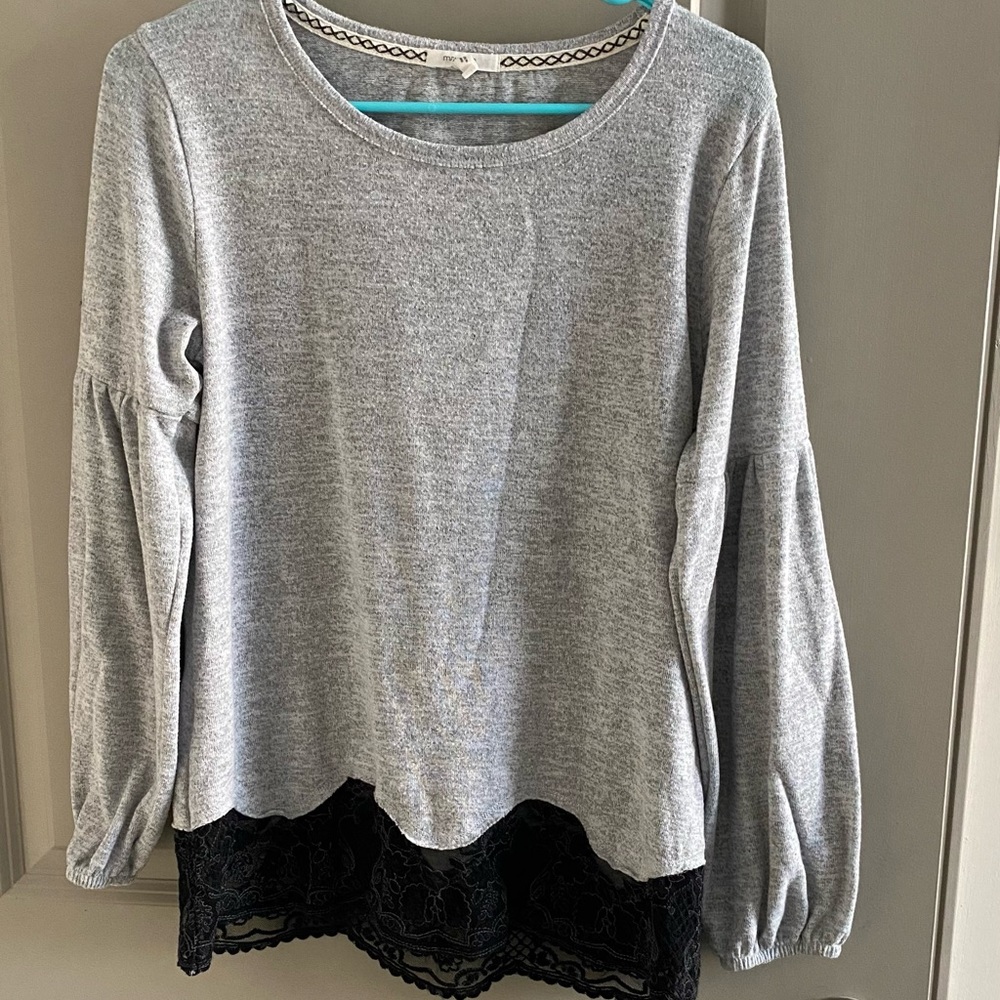 Sweater - Picture 3 of 3